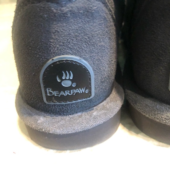 🇺🇸 New Bearpaw Gray Suede Pull-up Boots, Size 9 - Picture 3 of 7